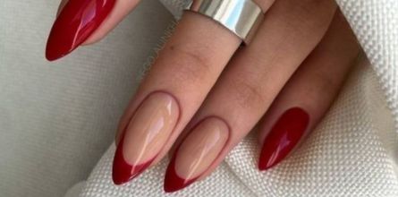 Tipy na vánoční manikúru