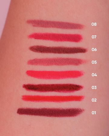 Deborah Milano vysouvací tužka na rty 24ore Long Lasting, 0,4g