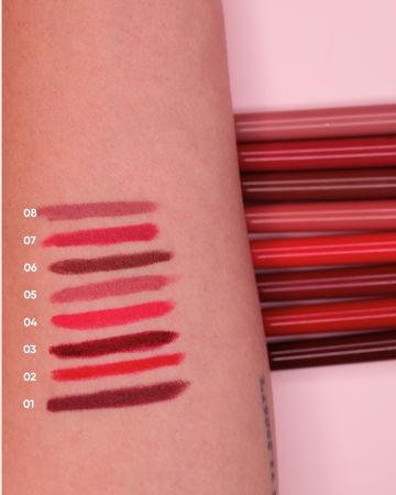 Deborah Milano vysouvací tužka na rty 24ore Long Lasting, 0,4g