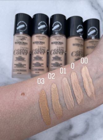 Deborah Milano vysoce krycí make-up 24ore Extra Cover, 30ml
