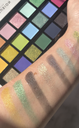 Profusion paletka očních stínů Dreamscape, 33,6g