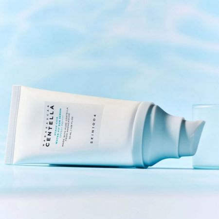 Skin1004 ochranný hydratační krém na obličej s SPF 50+ Madagascar Centella Hyalu-Cica Water-Fit Sun Serum, 50ml