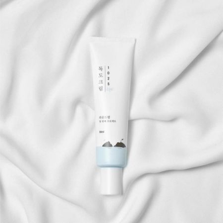 Round Lab hydratační krém na oční okolí 1025 Dokdo Eye Cream, 30ml