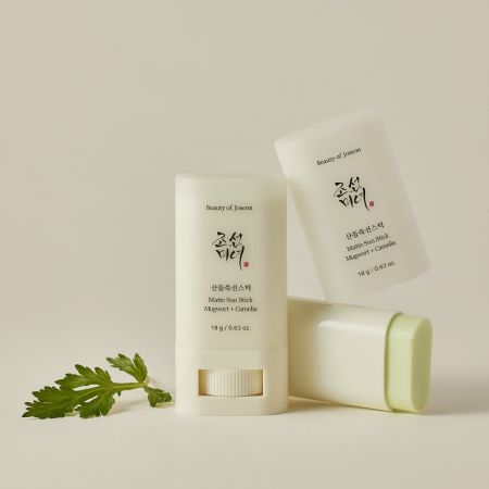Beauty of Joseon matující tyčinka na ochranu proti slunci s SPF50+ PA++++ Matte Sun Stick Mugwort+Camelia, 18g