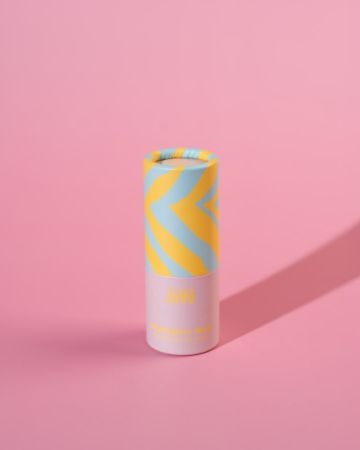 JöVő krémový rozjasňovač v tyčince, 3,2g