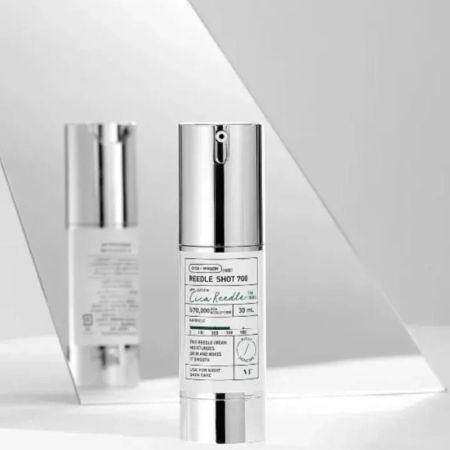 VT Cosmetics mikrojehličkový pleťový booster Reedle shot 700, 30 ml
