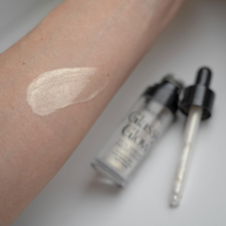 Pastel Cosmetics rozjasňující pleťové sérum, Glassy Glow Skin, 14,4ml