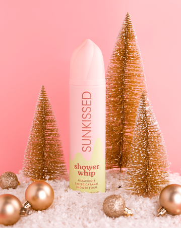Sunkissed šlehačková sprchová pěna Shower Whip Pistachio & Salted Caramel, 250ml