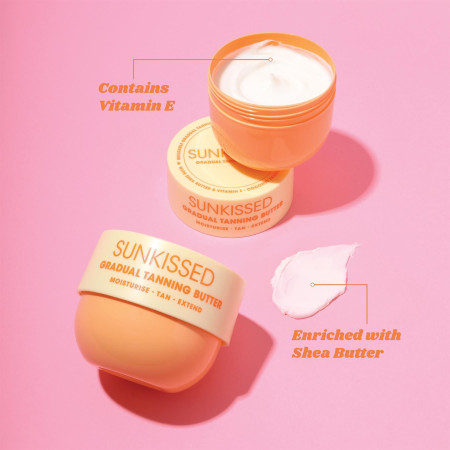 Sunkissed samoopalovací tělové máslo s bambuckým máslem a vitamínem E, Gradual Tanning Butter, 200ml 
