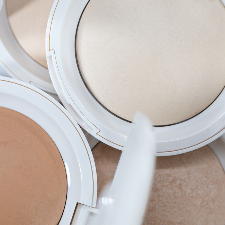 Topface rozjasňující zapečený pudr, PROHD Glow Baked Powder, 10g