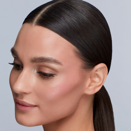 Deborah Milano krémová tvářenka v tyčince Easy Blush Stick, 5g
